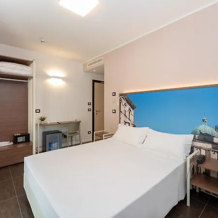 Velia 3* Grottammare