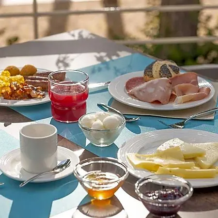 Hotel Velia