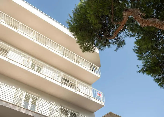 Velia 3* Grottammare